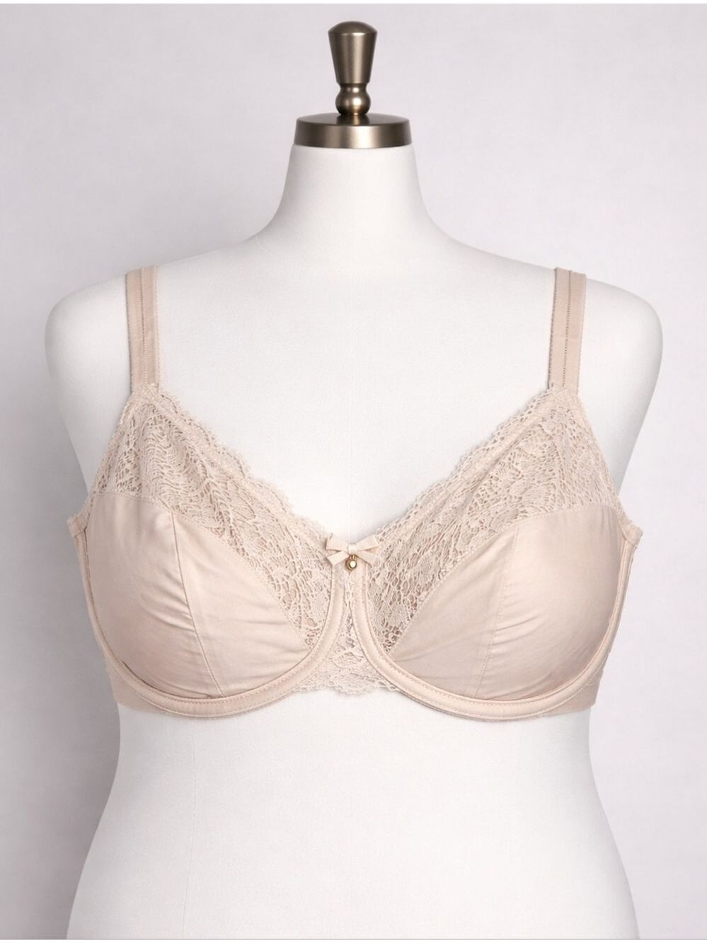 40DDD Womens Bali Beige Lace Bra Back Closure - Neutral Beige | BB215L